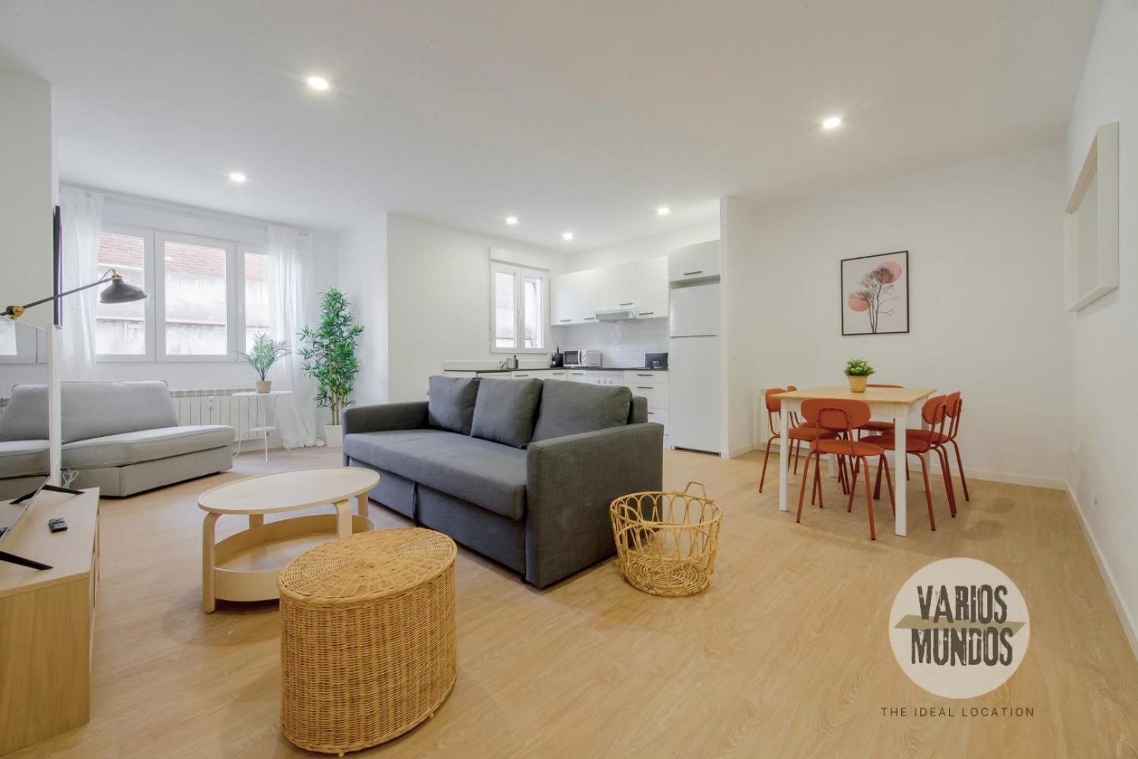 Escapada Con Parking Para 3, Vive La Latina Madrid Exteriör bild